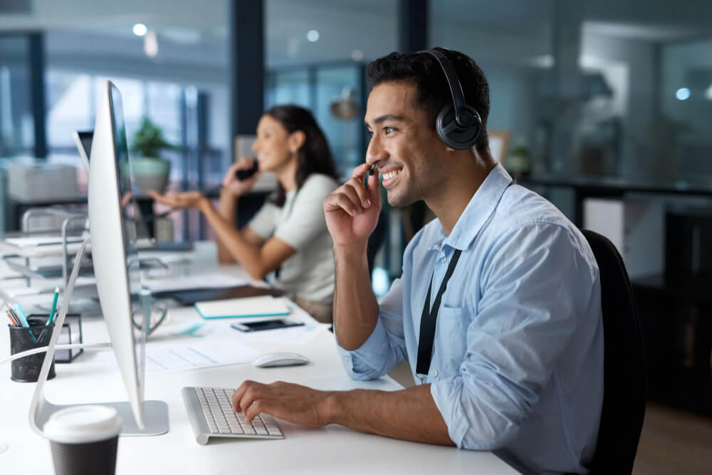 How to survive a call center job